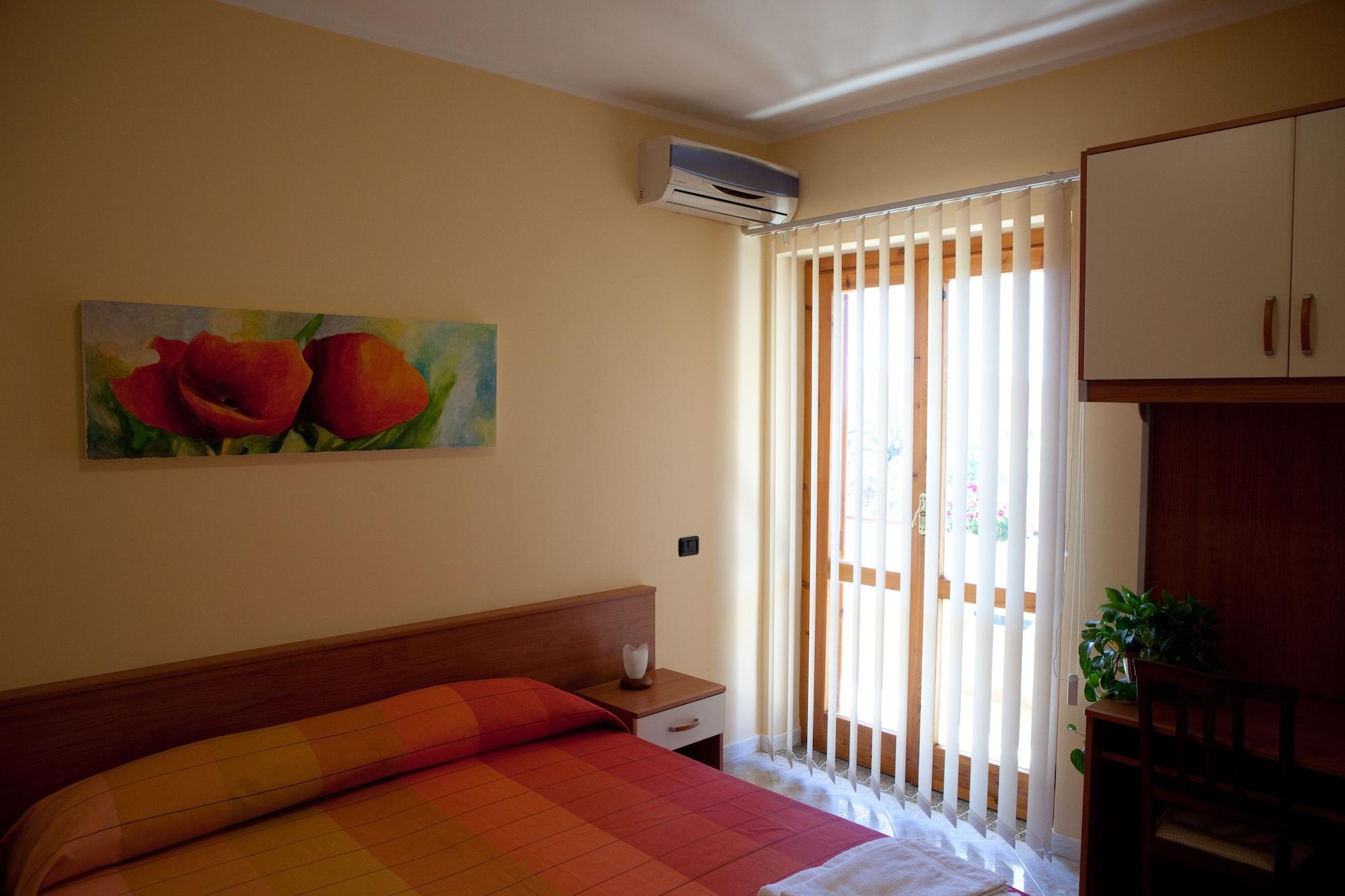 Hotel Barbieri Vibo Valentia Marina Exterior photo